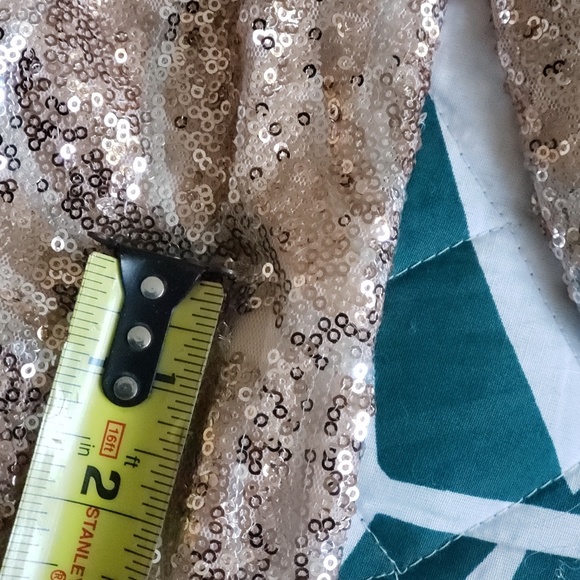 Dress - Picture 6 of 6